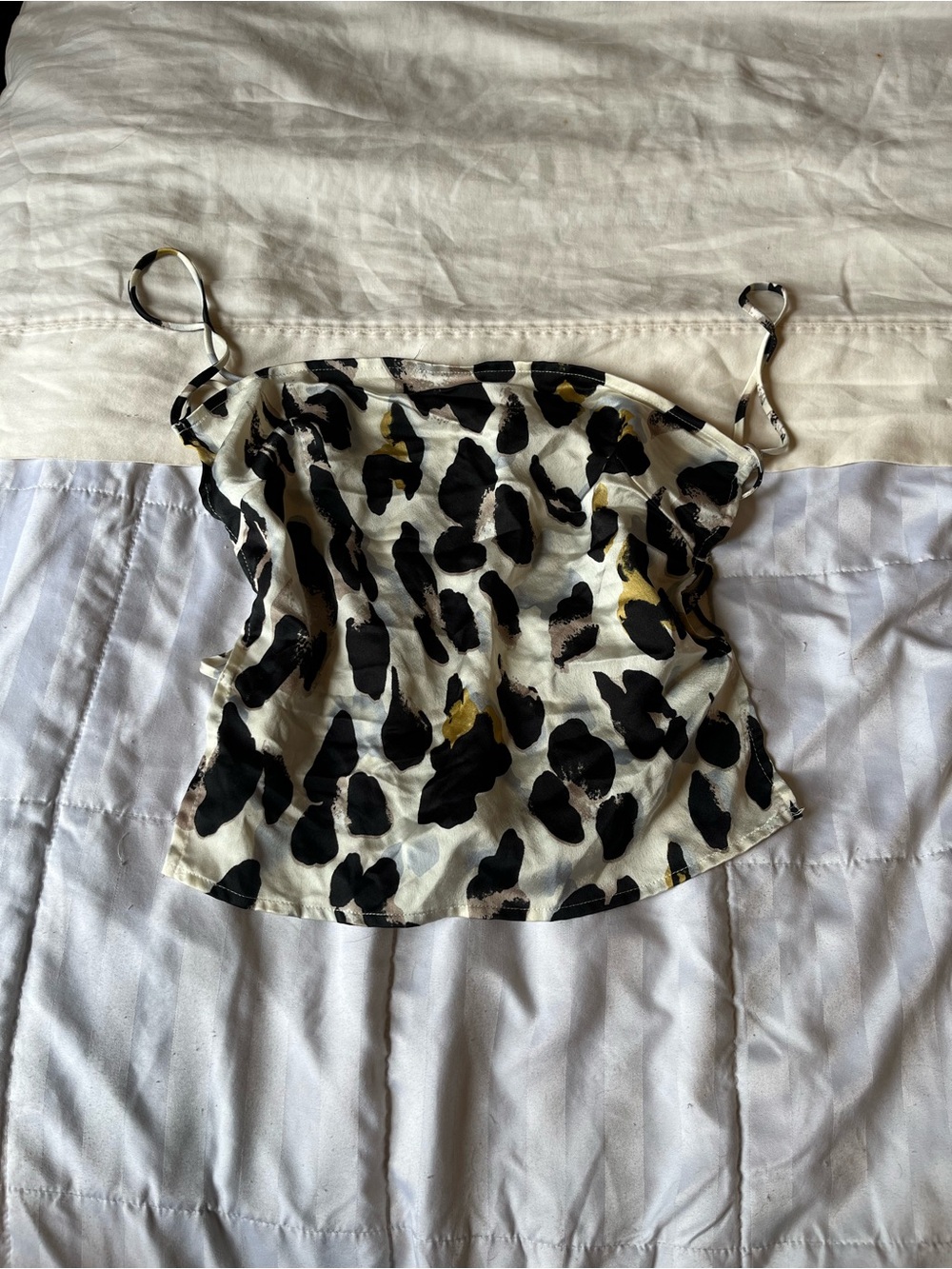 Leopard print top
